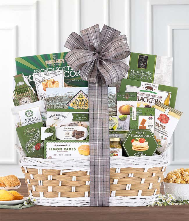 Gourmet Delights Deli &amp; Sweets Basket