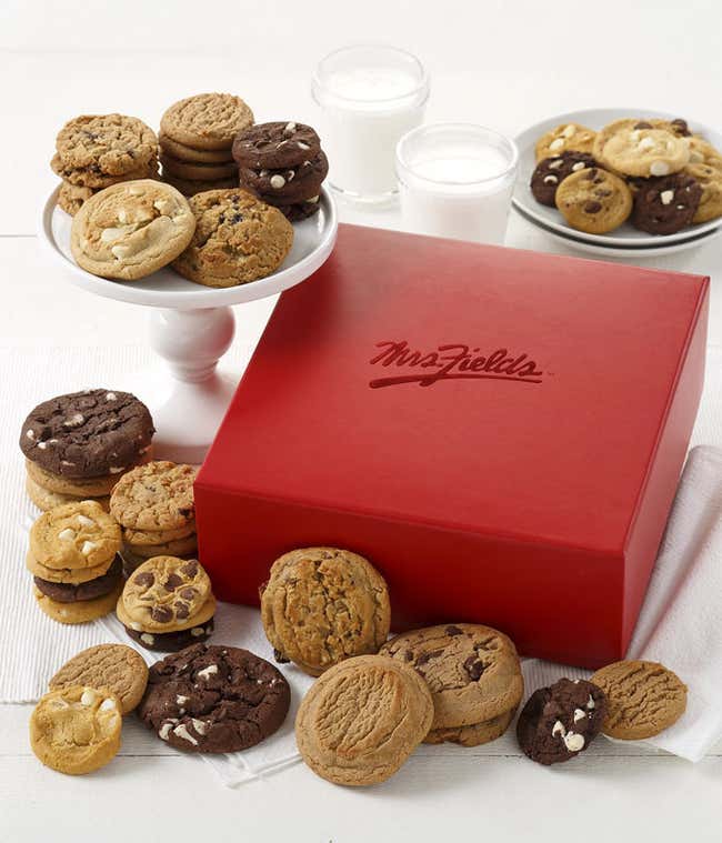 Mrs. Fields Baked Goods Gift - Deluxe 
